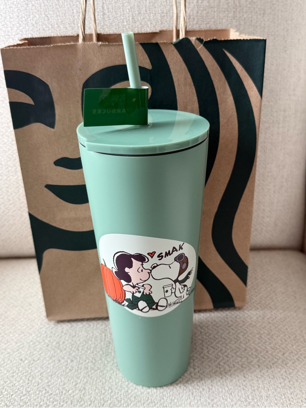 New Starbucks Peanuts Snoopy Stainless Steel Green Tumbler with Straw
